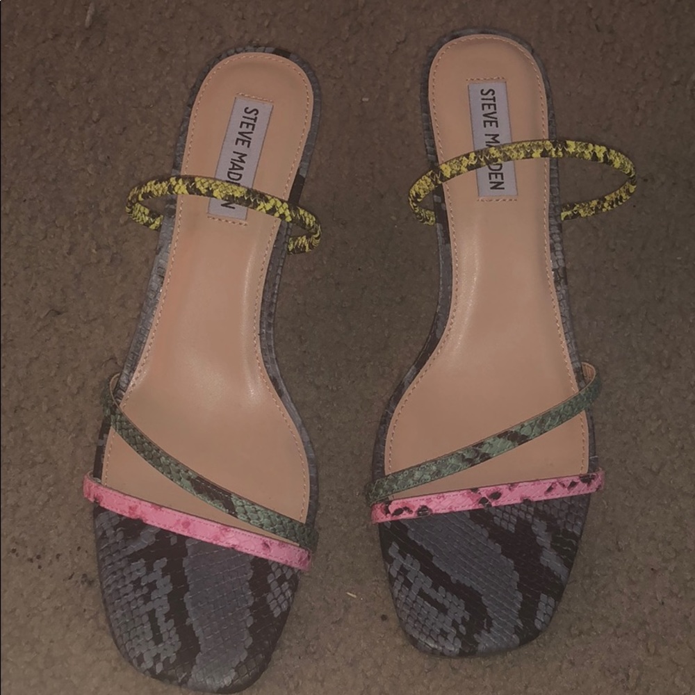 Steve Madden Loft Strappy Sandal sz 9.5 TTS